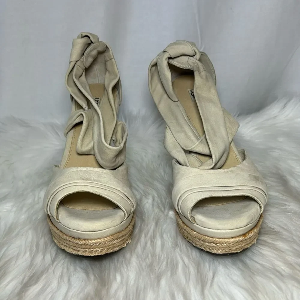 UGG Lucy‎ Ankle Light Tan Twist Wrap Jute Wedge Platform Sandals Sz 8.5